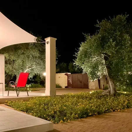 Tra Gli Ulivi Villa Putignano Exterior photo